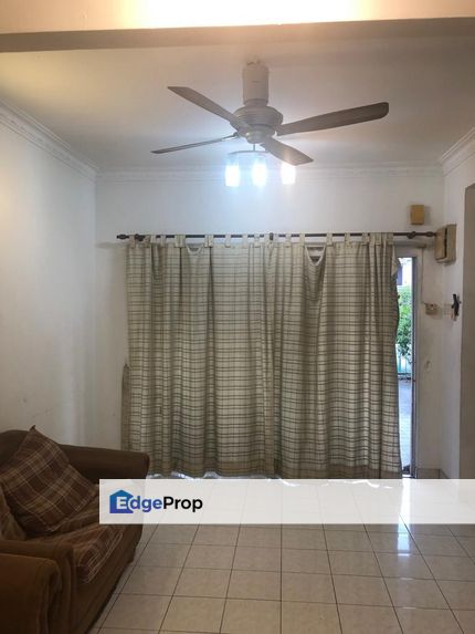 Taman Puchong Utama Puchong Selangor house to rent RM1500, Selangor, Puchong