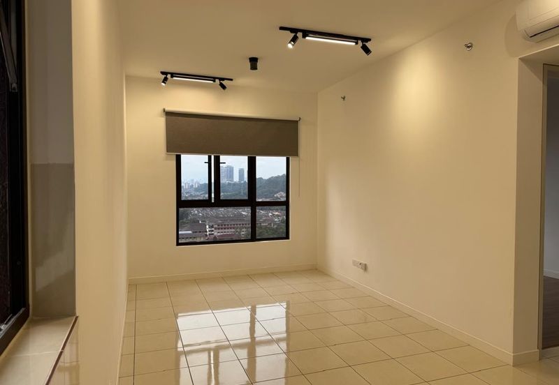 THE PULSE RESIDENCE & THE PULSE