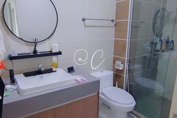 Hillcrest Heights (Puchong Heights)