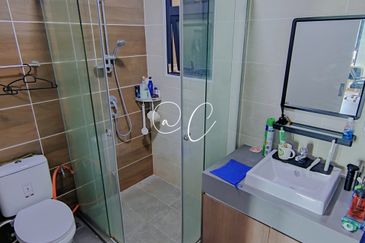 Hillcrest Heights (Puchong Heights)