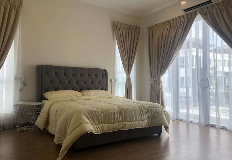 Suria Villa @ Sungai Long