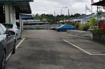 Bukit Beruntung Industrial Park