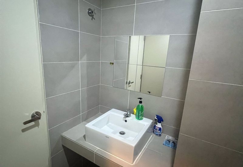 Monet Lily @ Sunsuria City