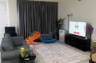 Monet Lily @ Sunsuria City