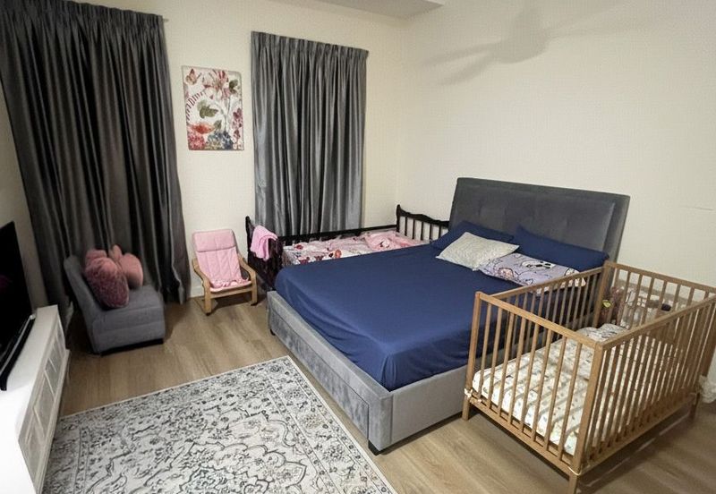 Monet Lily @ Sunsuria City