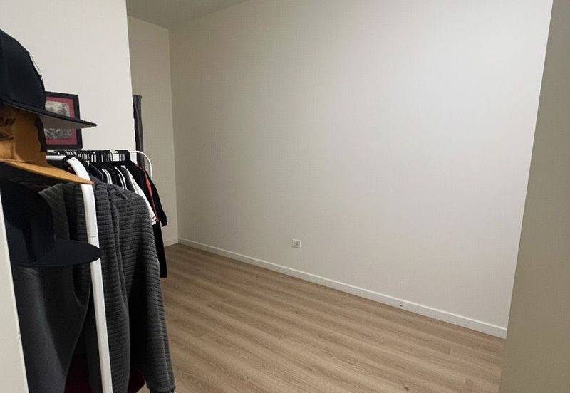 Monet Lily @ Sunsuria City