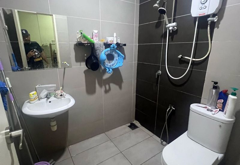 Monet Lily @ Sunsuria City