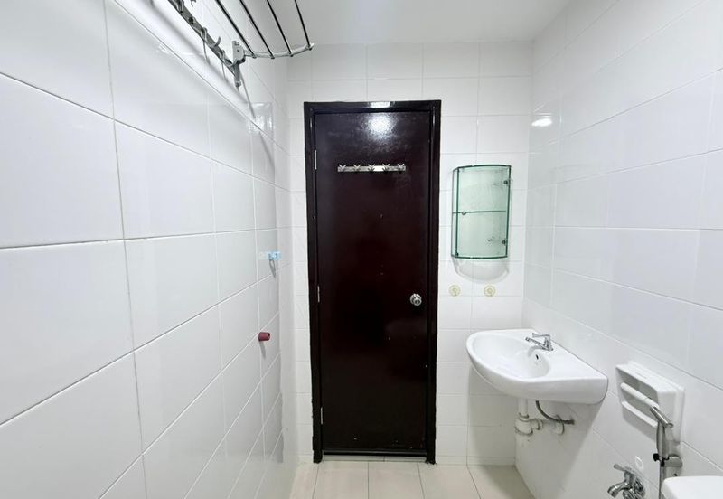 The Zest @ Kinrara 9