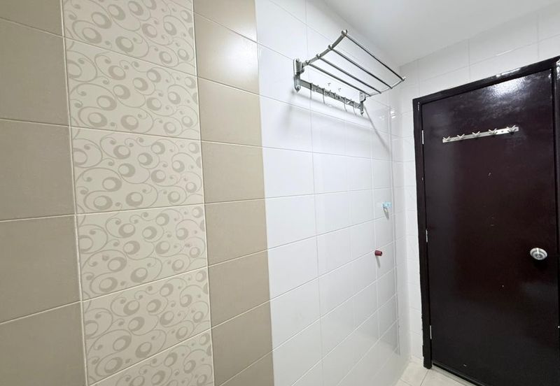 The Zest @ Kinrara 9