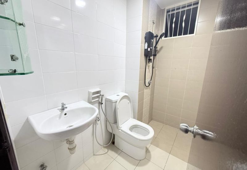 The Zest @ Kinrara 9