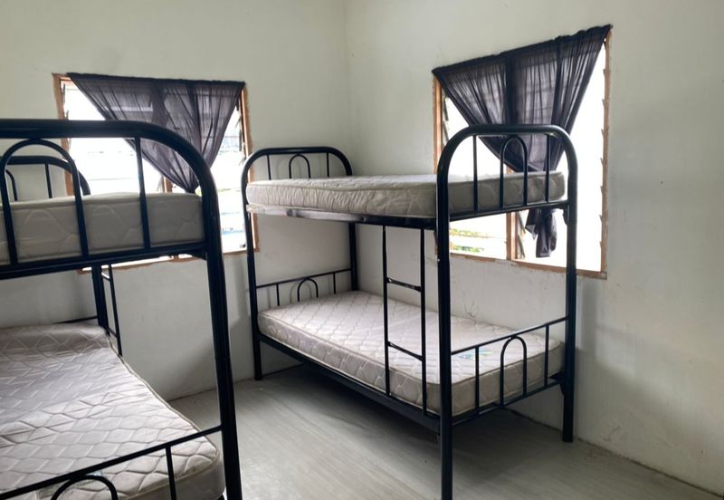 Keramat, Kuala Lumpur 3 Storey Bungalow House In Keramat, Kuala Lumpur for rent