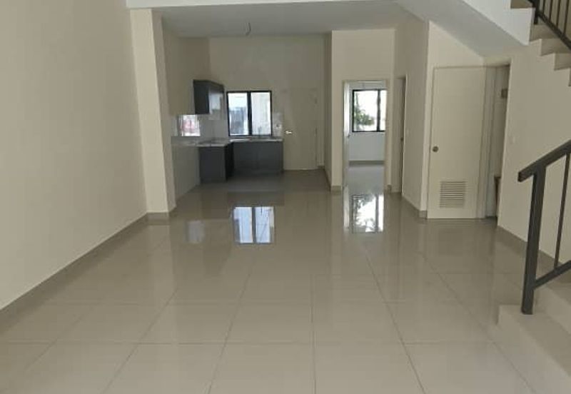 Monet Springtime @ Sunsuria City