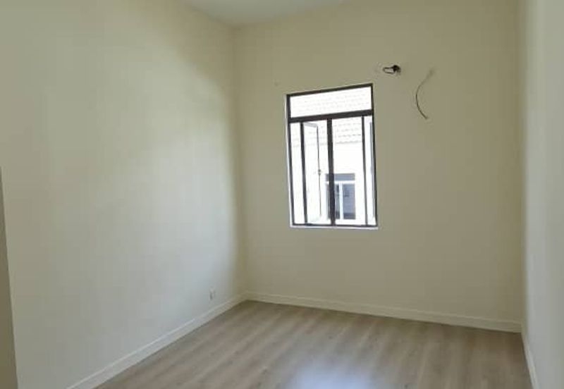 Monet Springtime @ Sunsuria City