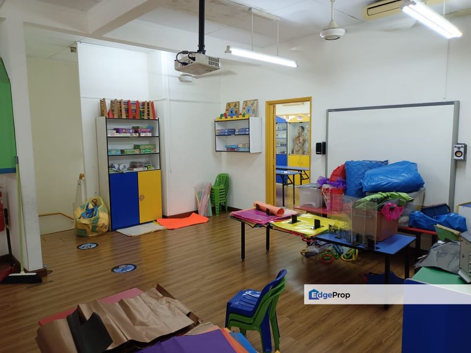 𝟐 𝐒𝐭𝐨𝐫𝐞𝐲 𝐂𝐨𝐫𝐧𝐞𝐫  𝐇𝐨𝐮𝐬𝐞, 𝐢𝐧 𝐔𝐒𝐉 𝟏𝟏 𝐒𝐮𝐛𝐚𝐧𝐠 𝐉𝐚𝐲𝐚 𝐅𝐨𝐫 𝐫𝐞𝐧𝐭, Selangor, USJ