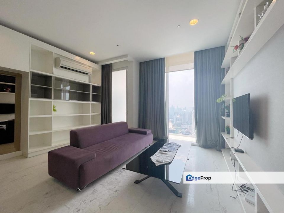 𝐓𝐡𝐞 𝐅𝐚𝐜𝐞 𝐏𝐥𝐚𝐭𝐢𝐧𝐢𝐮𝐦 𝐒𝐮𝐢𝐭𝐞𝐬 𝐂𝐨𝐧𝐝𝐨𝐦𝐢𝐧𝐢𝐮𝐦, 𝐊𝐋𝐂𝐂 𝐟𝐨𝐫 𝐒𝐚𝐥𝐞, Kuala Lumpur, KLCC