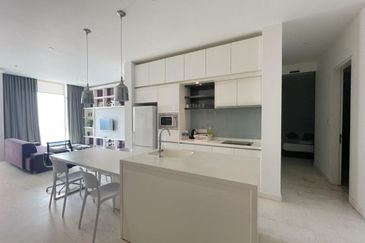 Face Platinum Suites