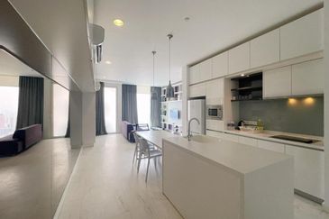 Face Platinum Suites