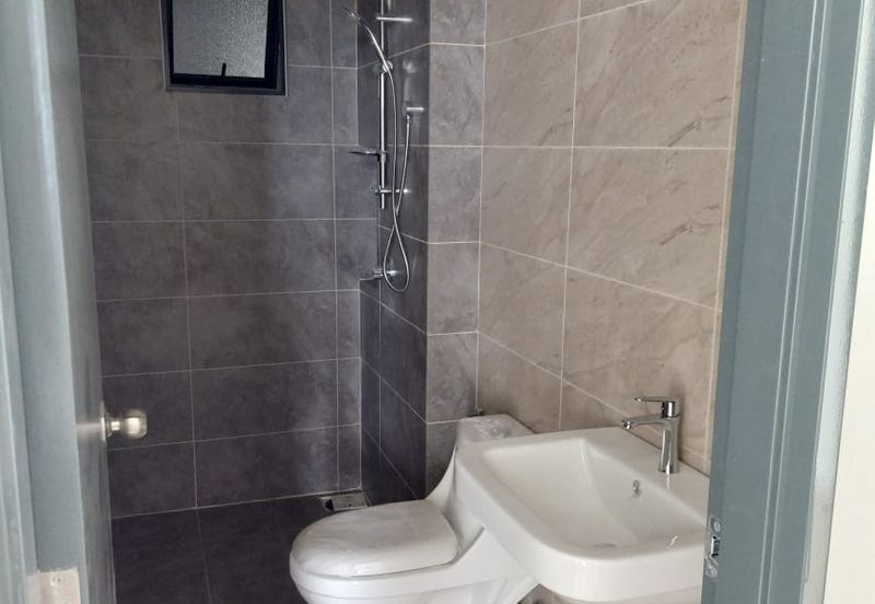 The Hipster @ Taman Desa