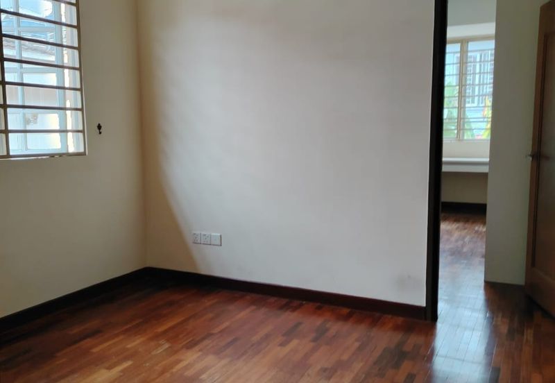 𝟐 𝐒𝐭𝐨𝐫𝐞𝐲 𝐂𝐨𝐫𝐧𝐞𝐫 𝐇𝐨𝐮𝐬𝐞 𝐈𝐧 𝐁𝐚𝐧𝐝𝐚𝐫 𝐏𝐮𝐭𝐞𝐫𝐢 𝟏𝟎 𝐟𝐨𝐫 𝐫𝐞𝐧𝐭