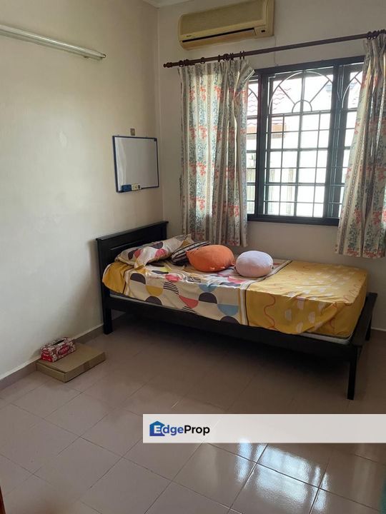 𝟐 𝐒𝐭𝐨𝐫𝐞𝐲 𝐂𝐨𝐫𝐧𝐞𝐫 𝐇𝐨𝐮𝐬𝐞 𝐈𝐧 𝐁𝐚𝐧𝐝𝐚𝐫 𝐏𝐮𝐜𝐡𝐨𝐧𝐠 𝐉𝐚𝐲𝐚 𝐟𝐨𝐫 𝐫𝐞𝐧𝐭, Selangor, Puchong