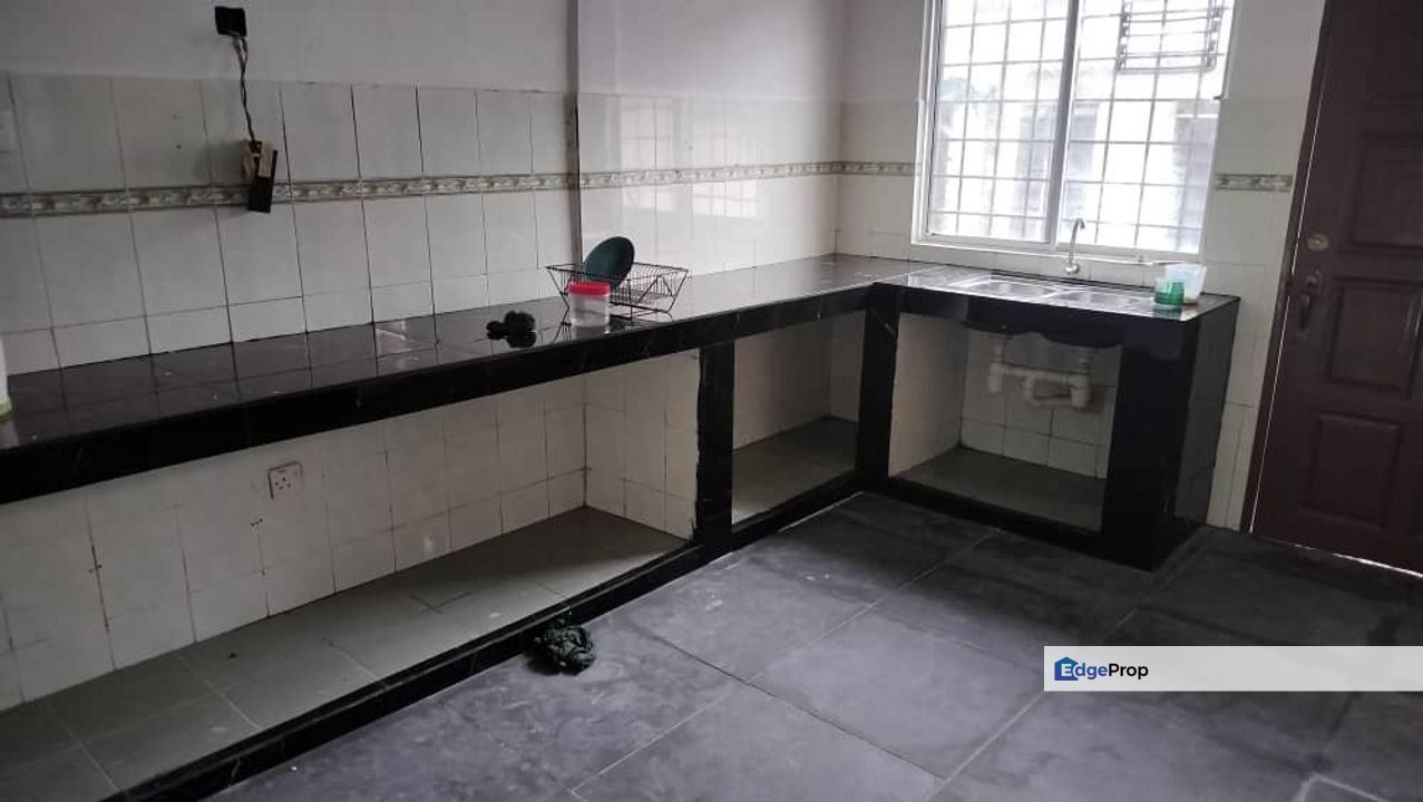 𝟏 𝐒𝐭𝐨𝐫𝐞𝐲 𝐇𝐨𝐮𝐬𝐞 𝐈𝐧 𝐁𝐚𝐧𝐝𝐚𝐫 𝐊𝐢𝐧𝐫𝐚𝐫𝐚 𝟒, 𝐏𝐮𝐜𝐡𝐨𝐧𝐠 𝐟𝐨𝐫 𝐫𝐞𝐧𝐭, Selangor, Bandar Kinrara Puchong