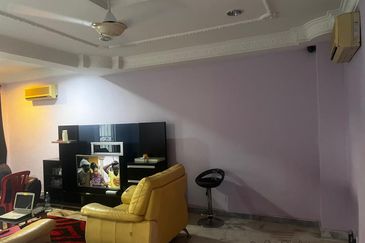 Taman Saujana Puchong