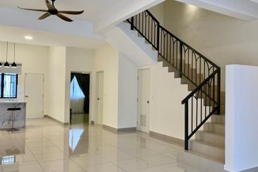 Monet Springtime @ Sunsuria City