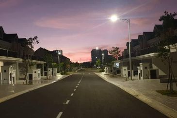 Monet Springtime @ Sunsuria City