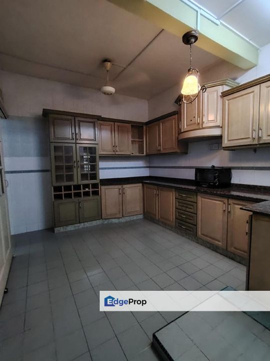 𝟐 𝐒𝐭𝐨𝐫𝐞𝐲 𝐇𝐨𝐮𝐬𝐞 𝐈𝐧 𝐁𝐊𝟒, 𝐁𝐚𝐧𝐝𝐚𝐫 𝐊𝐢𝐧𝐫𝐚𝐫𝐚 𝐏𝐮𝐜𝐡𝐨𝐧𝐠 𝐟𝐨𝐫 𝐫𝐞𝐧𝐭, Selangor, Bandar Kinrara Puchong