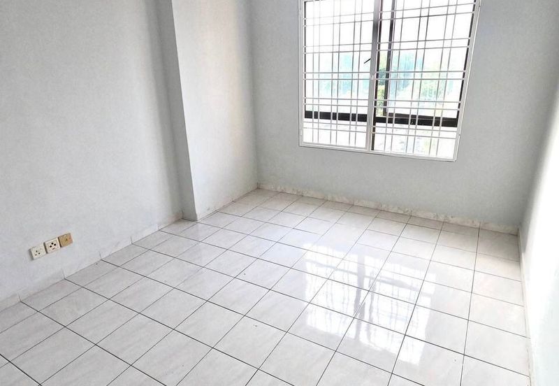 Vista Millennium Condominiums