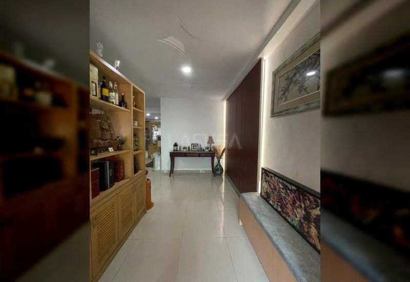 𝟐.𝟓 𝐒𝐭𝐨𝐫𝐞𝐲 𝐂𝐨𝐫𝐧𝐞𝐫 𝐇𝐨𝐮𝐬𝐞 𝐁𝐚𝐧𝐝𝐚𝐫 𝐏𝐮𝐭𝐞𝐫𝐢  ,𝐏𝐮𝐜𝐡𝐨𝐧𝐠, 𝐟𝐨𝐫 𝐒𝐚𝐥𝐞