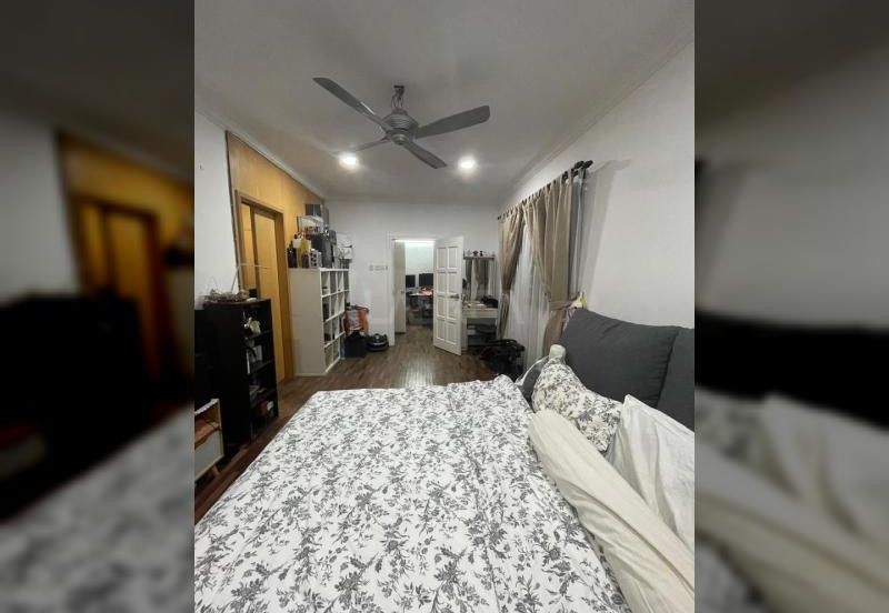 𝟐.𝟓 𝐒𝐭𝐨𝐫𝐞𝐲 𝐂𝐨𝐫𝐧𝐞𝐫 𝐇𝐨𝐮𝐬𝐞 𝐁𝐚𝐧𝐝𝐚𝐫 𝐏𝐮𝐭𝐞𝐫𝐢  ,𝐏𝐮𝐜𝐡𝐨𝐧𝐠, 𝐟𝐨𝐫 𝐒𝐚𝐥𝐞