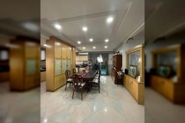 𝟐.𝟓 𝐒𝐭𝐨𝐫𝐞𝐲 𝐂𝐨𝐫𝐧𝐞𝐫 𝐇𝐨𝐮𝐬𝐞 𝐁𝐚𝐧𝐝𝐚𝐫 𝐏𝐮𝐭𝐞𝐫𝐢  ,𝐏𝐮𝐜𝐡𝐨𝐧𝐠, 𝐟𝐨𝐫 𝐒𝐚𝐥𝐞