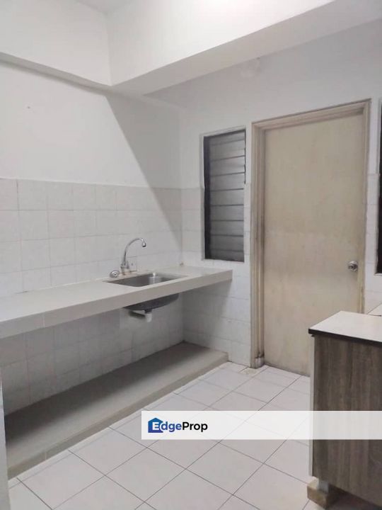 𝐕𝐢𝐬𝐭𝐚 𝐌𝐢𝐥𝐥𝐞𝐧𝐢𝐮𝐦 𝐂𝐨𝐧𝐝𝐨𝐦𝐢𝐧𝐢𝐮𝐦 ,𝐏𝐮𝐜𝐡𝐨𝐧𝐠 𝐏𝐞𝐫𝐝𝐚𝐧𝐚, 𝐏𝐮𝐜𝐡𝐨𝐧𝐠 𝐟𝐨𝐫 𝐫𝐞𝐧𝐭, Selangor, Puchong