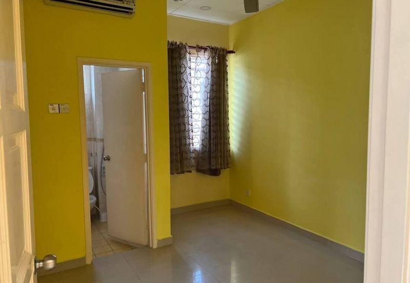 𝟐 𝐒𝐭𝐨𝐫𝐞𝐲 𝐄𝐧𝐝 𝐋𝐨𝐭 𝐇𝐨𝐮𝐬𝐞, 𝐁𝐚𝐧𝐝𝐚𝐫 𝐏𝐮𝐭𝐞𝐫𝐢 𝐏𝐮𝐜𝐡𝐨𝐧𝐠 𝐟𝐨𝐫 𝐫𝐞𝐧𝐭