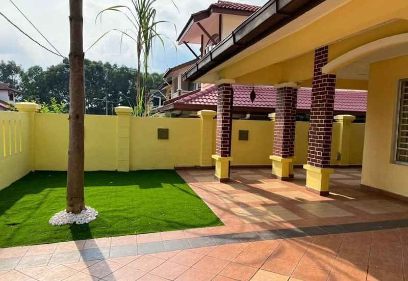 𝟐 𝐒𝐭𝐨𝐫𝐞𝐲 𝐄𝐧𝐝 𝐋𝐨𝐭 𝐇𝐨𝐮𝐬𝐞, 𝐁𝐚𝐧𝐝𝐚𝐫 𝐏𝐮𝐭𝐞𝐫𝐢 𝐏𝐮𝐜𝐡𝐨𝐧𝐠 𝐟𝐨𝐫 𝐫𝐞𝐧𝐭