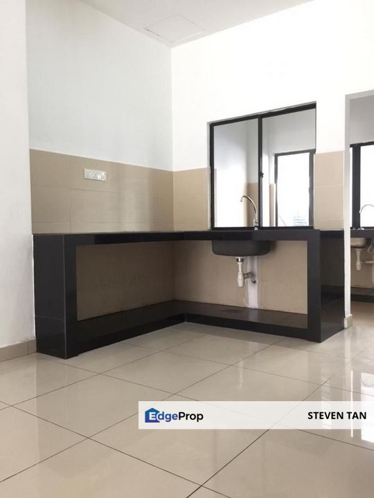 Bandar Puteri 6 Puchong - Zarra 2.5 Storey House - Facing Field Open Area, Selangor, Bandar Puteri Puchong