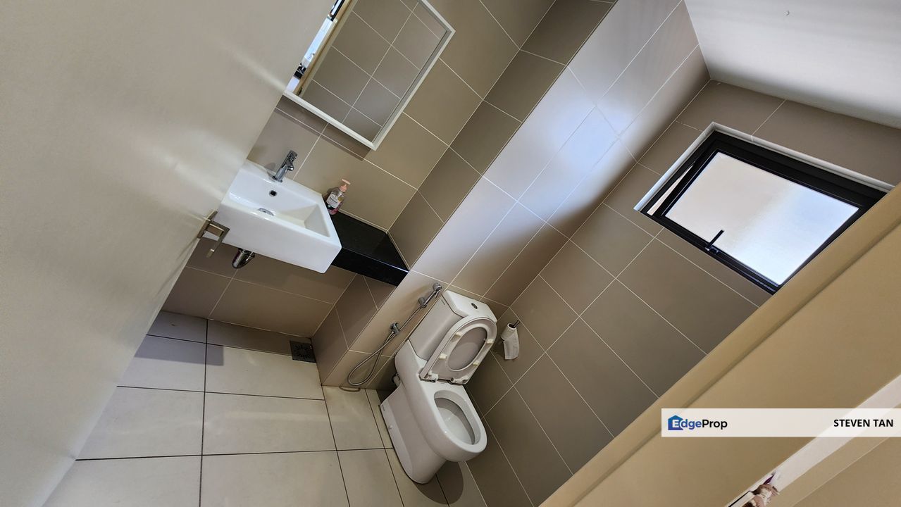 Fully furnished Townhouse 3 Storey at N’Dira Bandar Sierra Puchong For SALE, Selangor, Puchong South