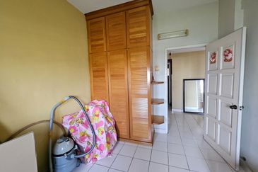 Sri Bayu Apartment