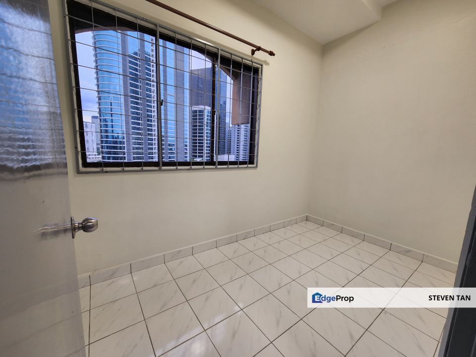 Sri Bangsar Apartment Bangsar Penthouse For Rent | 2,018 sqft | Low Density | Near Mid Valley 🔥 Spacious Penthouse Unit in Bangsar Town – Rare in Mar, Kuala Lumpur, Bangsar