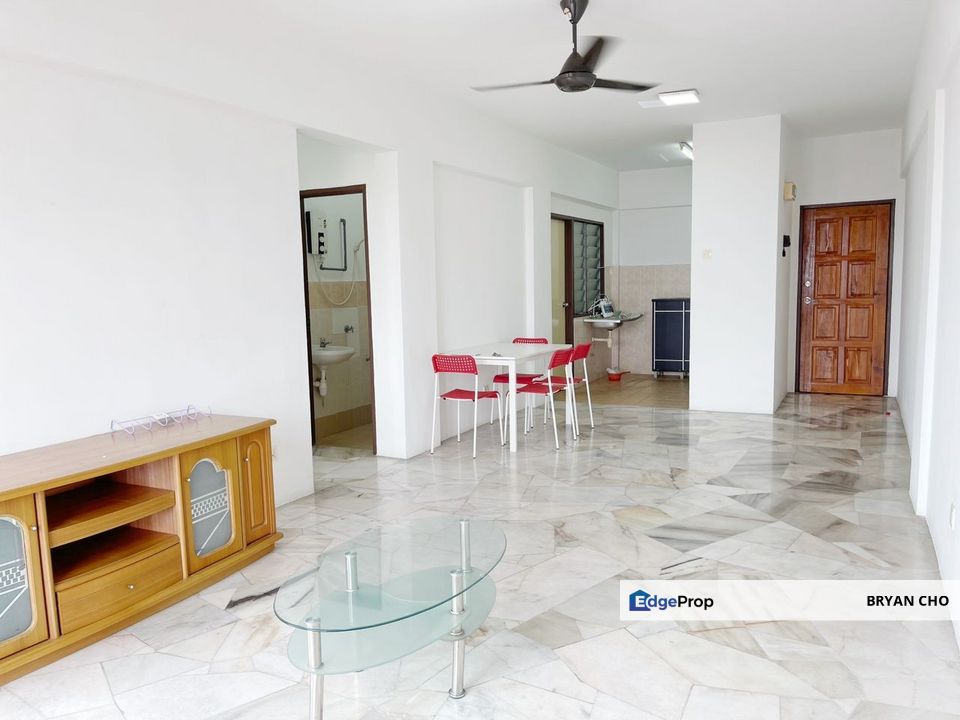 Pangsapuri Seri pinang seri kembangan selangor for sale Low Deposit Full Loan Below Market, Selangor, Seri Kembangan