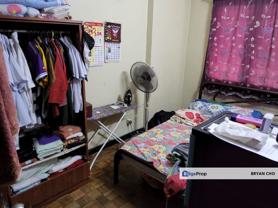 Gemilang indah jalan klang lama (old klang road) Kuala lumpur for sale Full Loan Low depo Below market, Kuala Lumpur, Jalan Klang Lama (Old Klang Road)