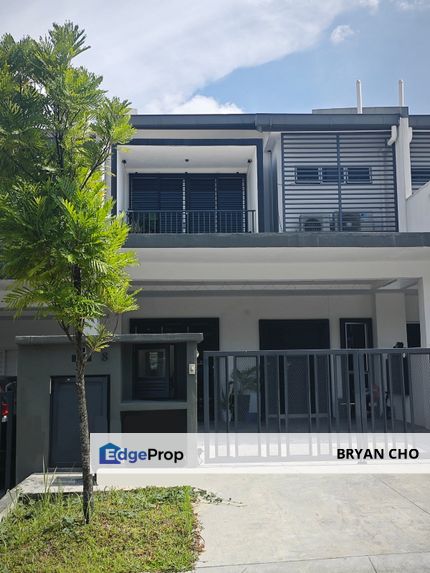 Taman Vista Mutiara bandar sungai long selangor for sale double storey fully furnished fully extend below market, Selangor, Bandar Sungai Long