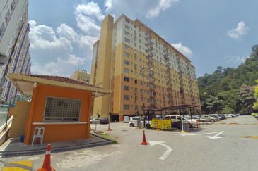 Jemerlang Apartment, Selayang Heights