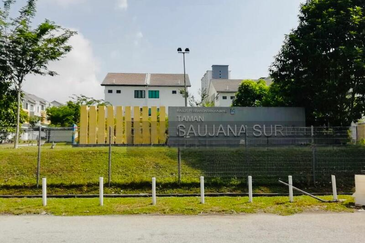 Taman Saujana Suria