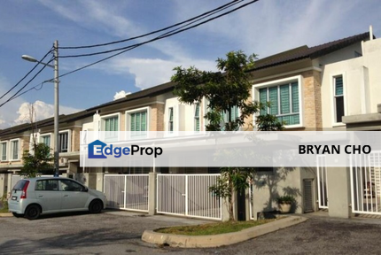 Paragon 202 Puchong south selangor 2 storey Paragon 202 lestari putra seri kembangan 18 x 65 Bumi Lot leasehold, Selangor, Puchong South
