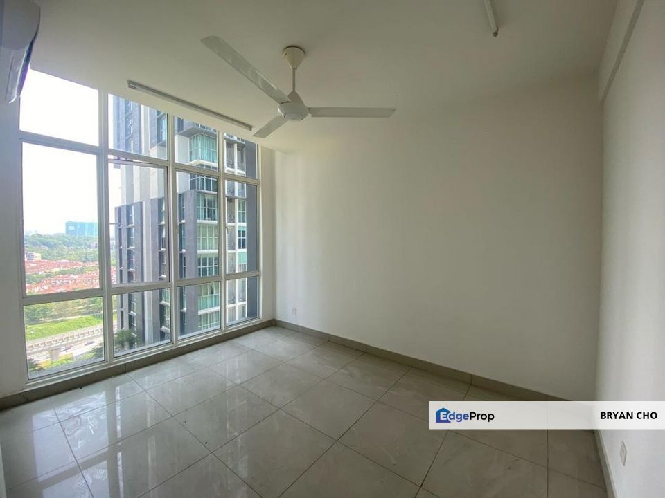 3 Elements @ Seri kembangan Seri kembangan selangor for sale 100% Loan Below Market 705 sf Renovated, Selangor, Seri Kembangan