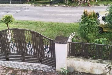 Taman Tasik Semenyih (Lake Residence)