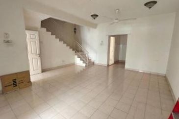 Pusat Bandar Putra Permai