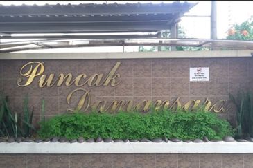 Puncak Damansara